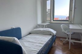 RIJEKA - prostrani stan od 145 m2, Rijeka, Flat