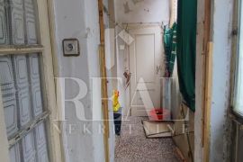 Potok/ Brajda , Prvomajska ulica, 4SKL, 95.13 m2, mogućnost dva stana!, Rijeka, شقة