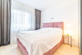 Zagreb, Jarun, moderan potpuno namješten trosoban stan NKP 79 m2, Zagreb, Daire