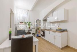 Zagreb, Donji grad, novoadaptiran dvosoban stan u centru, NKP 36 m2, Zagreb, Appartment