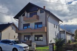 Kuća prodaja Vrbovec  300 m2 + poslovni prostor, Vrbovec, House