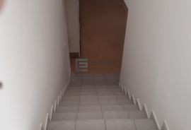 Poslovni prostor prodaja Ludbreg 97 m2 CENTAR grada, Ludbreg, Propiedad comercial