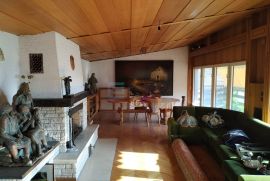 KUĆA PRODAJA VRBOVEC 332 m2, Vrbovec, Famiglia