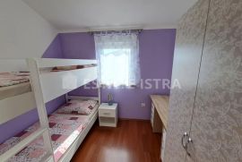 Ližnjan - stan od 65 m2 sa pogledom na more, Ližnjan, Appartment