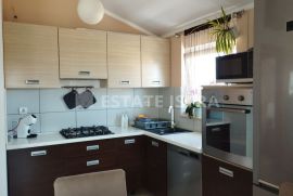 Ližnjan - stan od 65 m2 sa pogledom na more, Ližnjan, Appartement