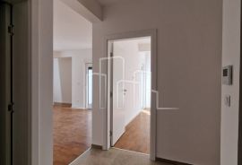 Nov dvosoban apartman dvostran Trebević Residence stan, Istočno Novo Sarajevo, Flat