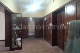 Brankova, salonac, odličana lokacija, Stari Grad, Appartment