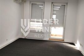 Odličan poslovni prostor, Belville, 97m2 ID#4011, Novi Beograd, Commercial property