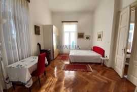 Opatija, centar, etaža za najam, Opatija, Wohnung