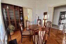 Opatija, centar, etaža za najam, Opatija, Appartment