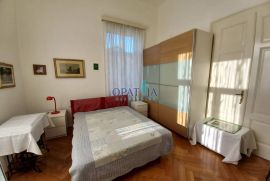 Opatija, centar, etaža za najam, Opatija, Flat