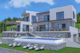 OPATIJA, POLJANE - zemljište 4400m2 s građevinskom dozvolom za vilu s bazenom i pogledom na more, Opatija - Okolica, Land