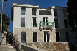 Restaurirana i kompletno obnovljena vila! Podmurvice, 1S+DB, 39.10 m2, parking, Rijeka, Daire