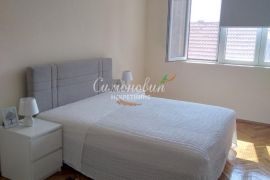 Stari Slankamen, 3.0, 61m2+terasa, I, dvostran, renoviran ID#1656, Inđija, Apartamento