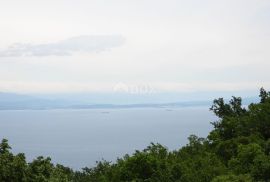 OPATIJA, BREGI - građevinsko zemljište 5200m2 s panoramskim pogledom na more za obiteljsku kuću/ villu/ stambenu zgradu-stanove -apartmane/ kuću za iznajmljivanje - odmor s bazenom, Opatija, أرض