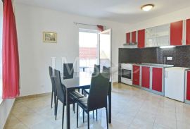 Apartmani 82 m2 - 101 m2 | Uhodan posao iznajmljivanja | Atraktivna lokacija | Dubrovnik, Dubrovnik, Appartement