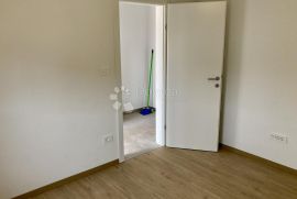 STAN U KVALITETNOJ NOVOGRADNJI U NOVIGRADU, Novigrad, Apartamento