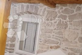 Otok Iž Adaptirana kamena kuća, 60m od mora, Zadar - Okolica, House
