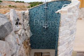 BRODARICA- MEDITERANSKA VILLA S BAZENOM I POGLEDOM, Šibenik - Okolica, Дом