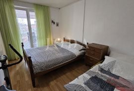 Crikvenica, 3S+DB sa prekrasnom terasom u centru grada!, Crikvenica, Apartamento