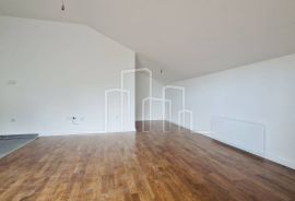 Dvosoban apartman Trebević prodaja stan, Istočno Novo Sarajevo, Apartamento