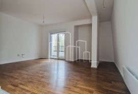 Nov apartman dvostrane orijentacije Trebević Residence stan prodaja, Istočno Novo Sarajevo, Appartamento