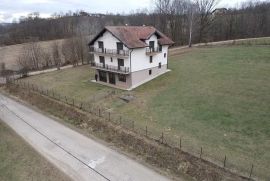 KUĆA - SKAKAVCI - 324m2 (Opština Prnjavor), Prnjavor, Maison