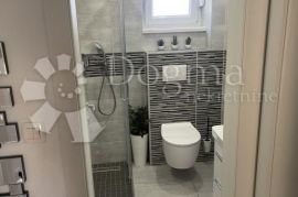 STAN TROGIR NOVOGRADNJA,200M2  (PRIVATE POOL), Trogir, Flat