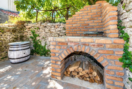 LABIN,okolica, renovirana istarska kuća - dvojna, Labin, House