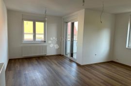 Useljiva novogradnja!!, Varaždin, Apartamento