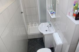 Crikvenica, 3S+DB sa prekrasnom terasom u centru grada!, Crikvenica, Appartment