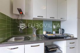 Istra, Duga Uvala, apartman samo 100m od mora, NKP 33,85 m2, Marčana, Appartamento