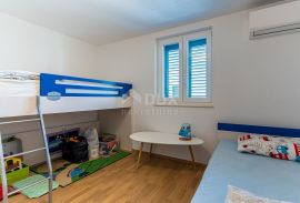 OTOK CRES, GRAD CRES - luksuzni 4s+db stan u novogradnji, Cres, شقة