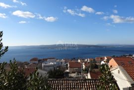 CRIKVENICA - stan 1. kat 200 m2 s panoramskim pogledom na more + okoliš 250 m2, Crikvenica, Flat