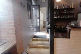 CAFFE SENDWICH BAR, Rijeka, Propriedade comercial