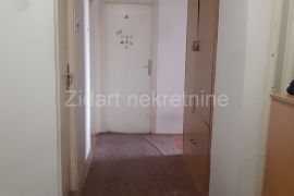 Blok 30, Bulevar umetnosti, stan 76m2, Novi Beograd, Flat