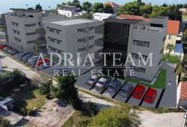 APARTMANI U NOVOGRADNJI S POGLEDOM NA MORE I GRATIS PARKINGOM - SUKOŠAN, Sukošan, Appartement