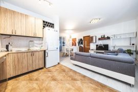 Zagreb, Remetinec, komforan dvosoban stan NKP 61 m2, Zagreb, Appartamento