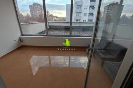 Poslovni prostor na prometnoj lokaciji u centru ID#4440, Niš-Mediana, Commercial property