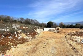 ISTRA, LABIN OKOLICA, VELIKO ZEMLJIŠTE S POGLEDOM NA MORE I DOZVOLAMA, Labin, Land