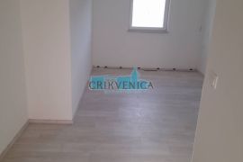 JEDINSTVENA PRILIKA-CRIKVENIČKO ZALEĐE, NOVOGRADNJA 82m2+56m2 terasa, u blizini Crikvenice, Vinodolska Općina, شقة