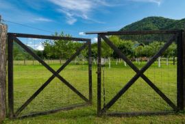 GORSKI KOTAR, BROD NA KUPI - Građevinsko zemljište od 1960m2!, Delnice, أرض