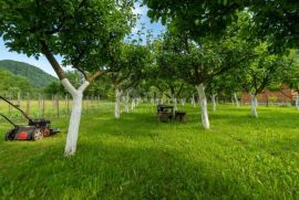 GORSKI KOTAR, BROD NA KUPI - Građevinsko zemljište od 1960m2!, Delnice, Land