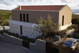 OTOK KRK, DOBRINJ (okolica) - Moderna vila s bazenom i pogledom na more, Dobrinj, Casa