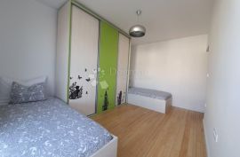 STAN SPLIT 78m2, KOCUNAR, Split, Appartment