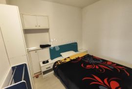 Apartman s parkirnim mjestom u gradu Krku, Krk, Daire