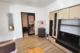 Apartman s parkirnim mjestom u gradu Krku, Krk, Apartamento