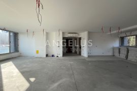 Zagreb, Gornje Prekrižje - stan 200m2 u zelenilu na top lokaciji, Gornji Grad - Medveščak, Appartment