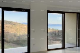 Stan Labin. Prekrasni penthouse s pogledom na more., Labin, Appartamento