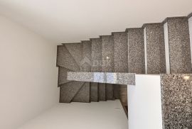 CRIKVENICA - Dvoetažni apartman, 101 m2, pogled na more!, Crikvenica, Flat